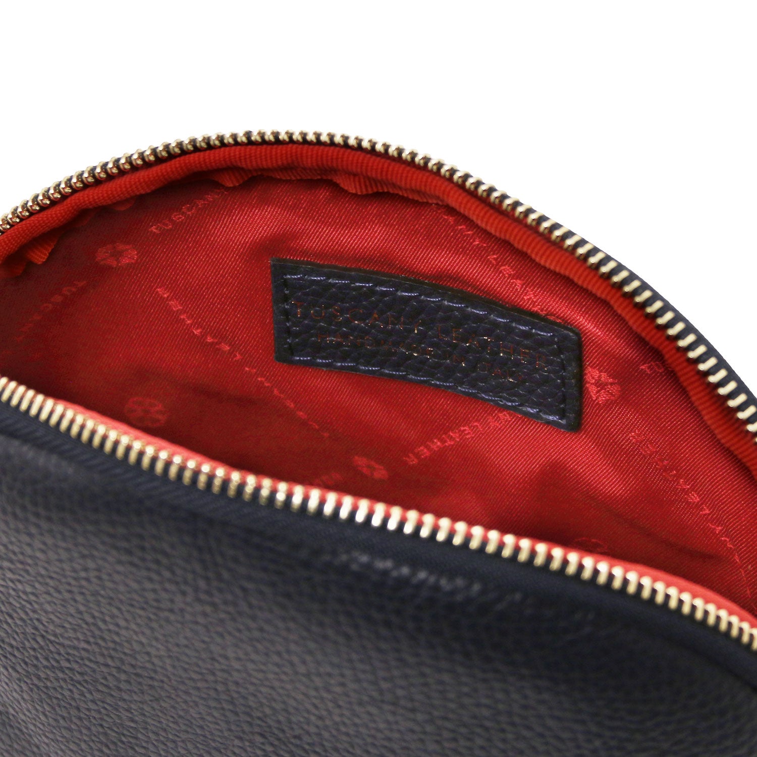 Vera - Soft leather toiletry case | TL142438