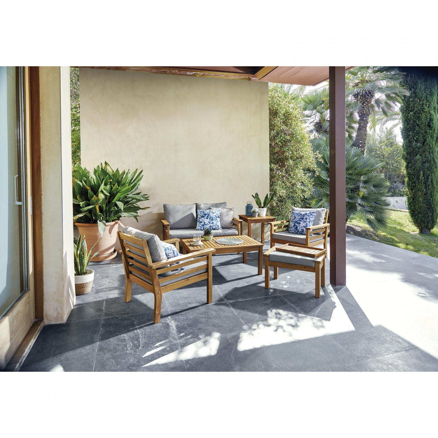 Bali Garten-Set: Tisch + Sofa + 2 Sessel + Beistelltisch + Hocker + Holztablett