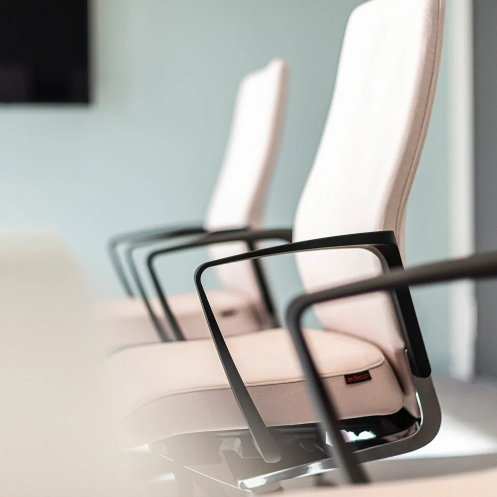 2025 Züco Selvio E 0154 Ergonomisk Kontorstol, Drejelig | Fuldt Polstret Ryglæn | Konfigurerbar