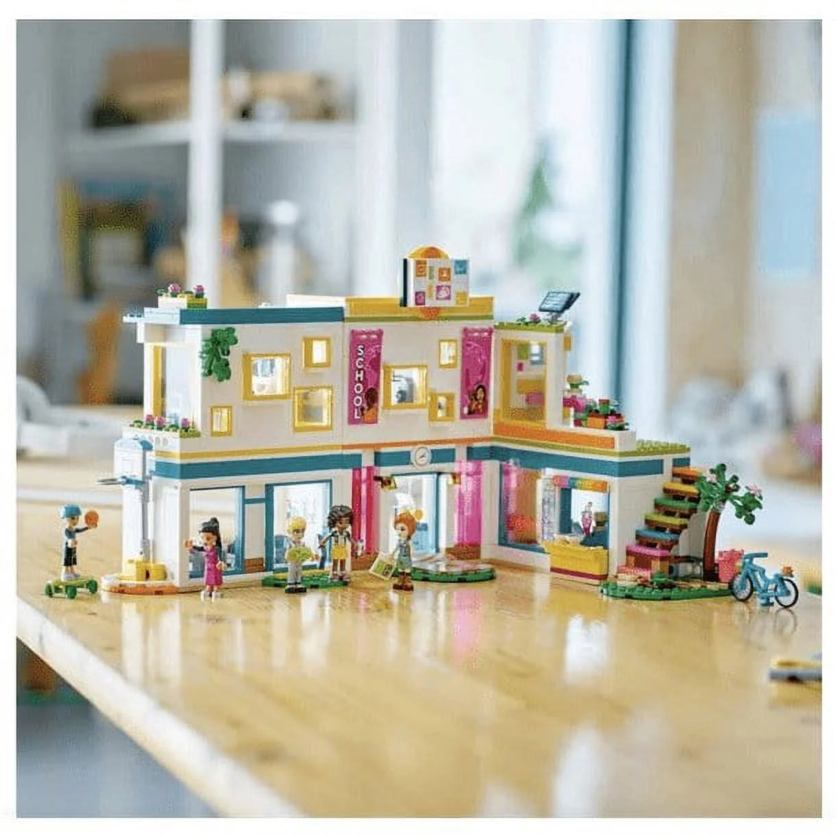Lego Friends Heartlake International School 41731