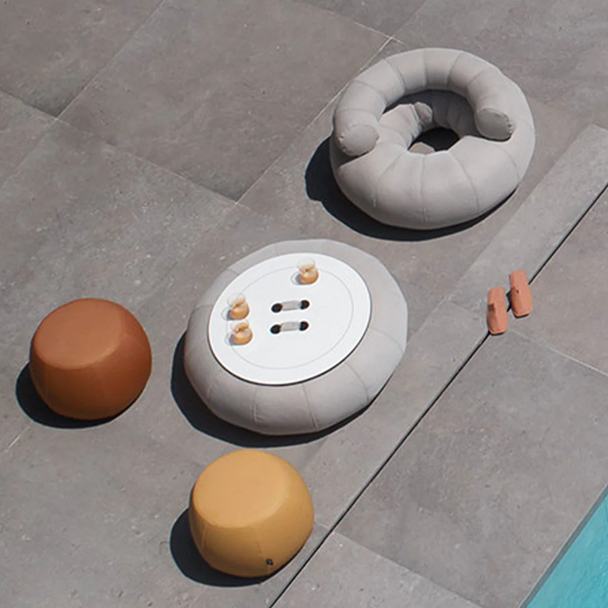 Don Out Floating Sofa