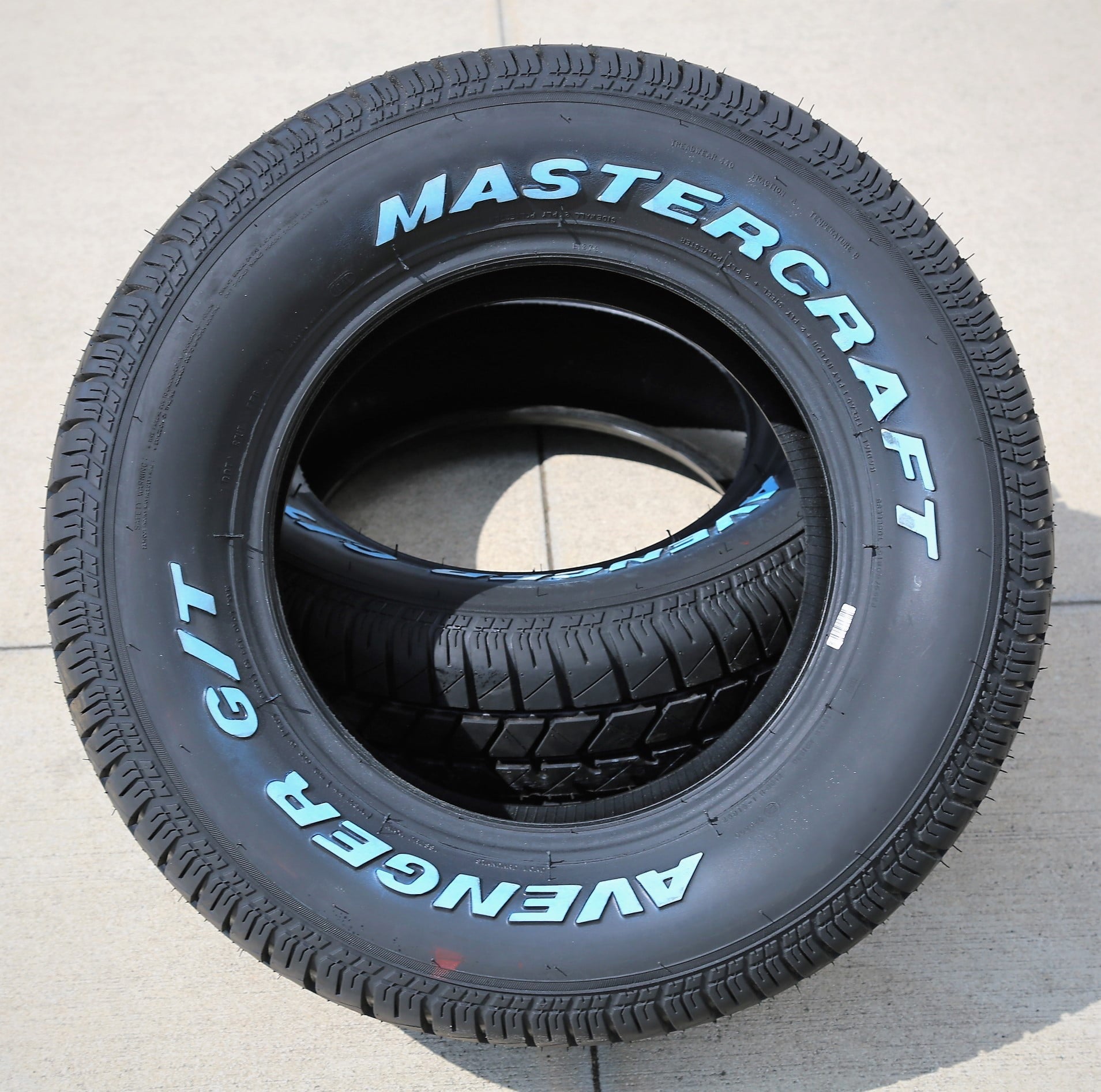 Pneu toutes saisons Mastercraft Avenger G/T 235/70R15 102T AS (2025)