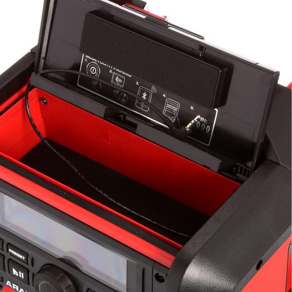 2025 Milwaukee M18 Radio/Opladestation med Lithium-Ion Batteri og Bluetooth 2792-20