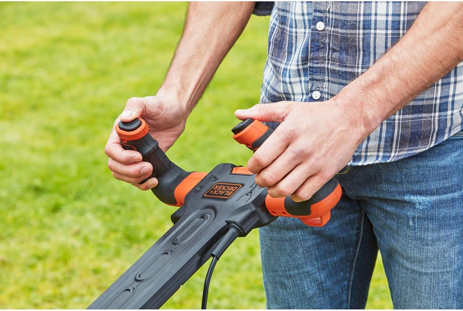 BLACK+DECKER BEMW471ES, 1600-W-Elektrorasenmäher, 38 cm Schnittbreite, 6 einstellbare Schnitthöhen (20, 30, 40, 50, 60 und 70 mm), EASYSTEER 3-Positionen-Griff