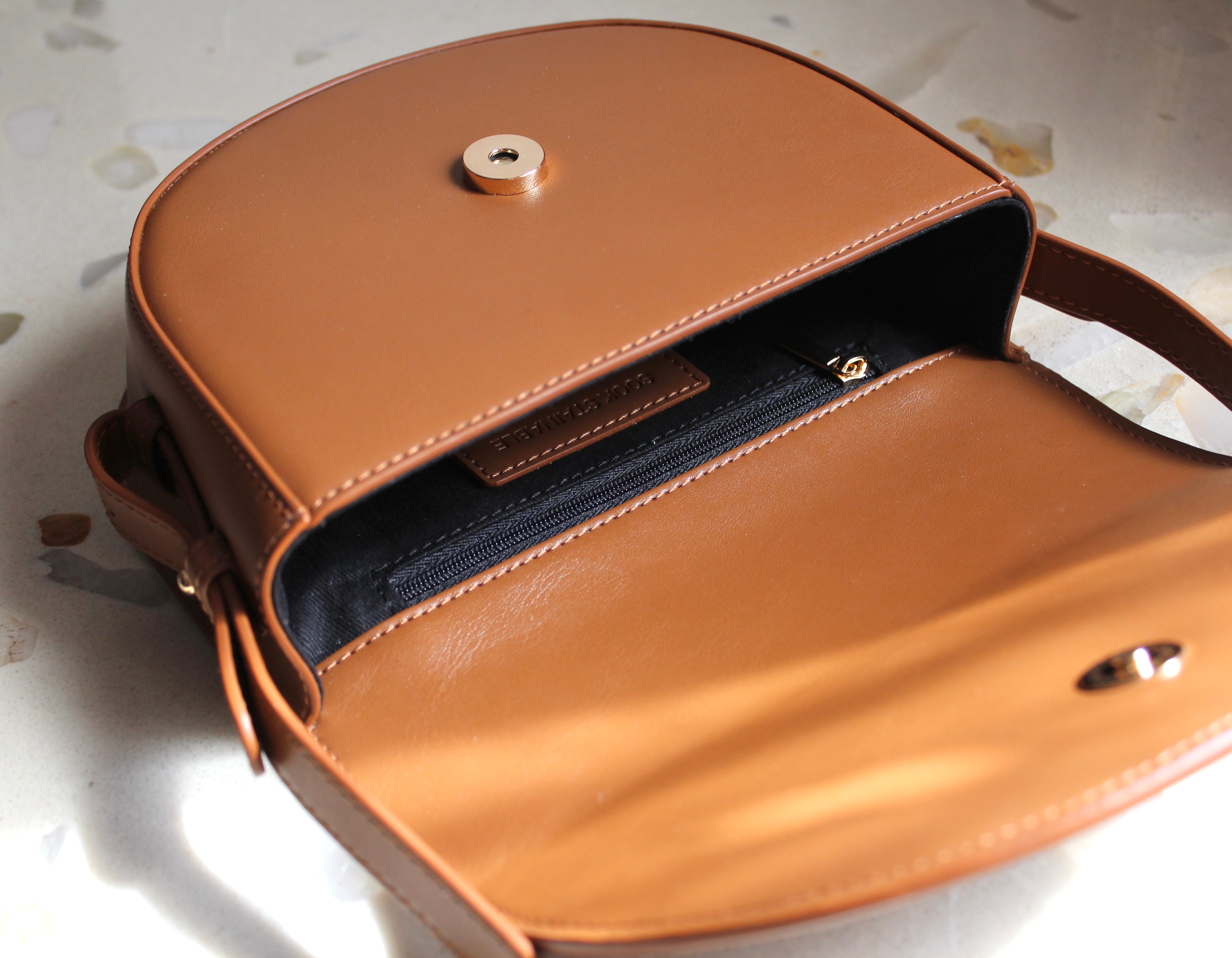 Coco - Apple Leather Saddle Bag - Brown