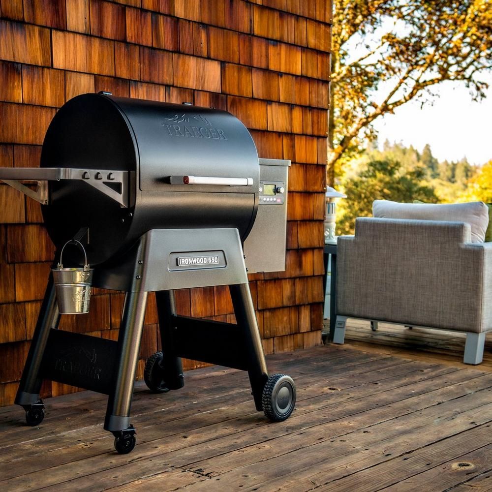Traeger Ironwood 650 Grill
