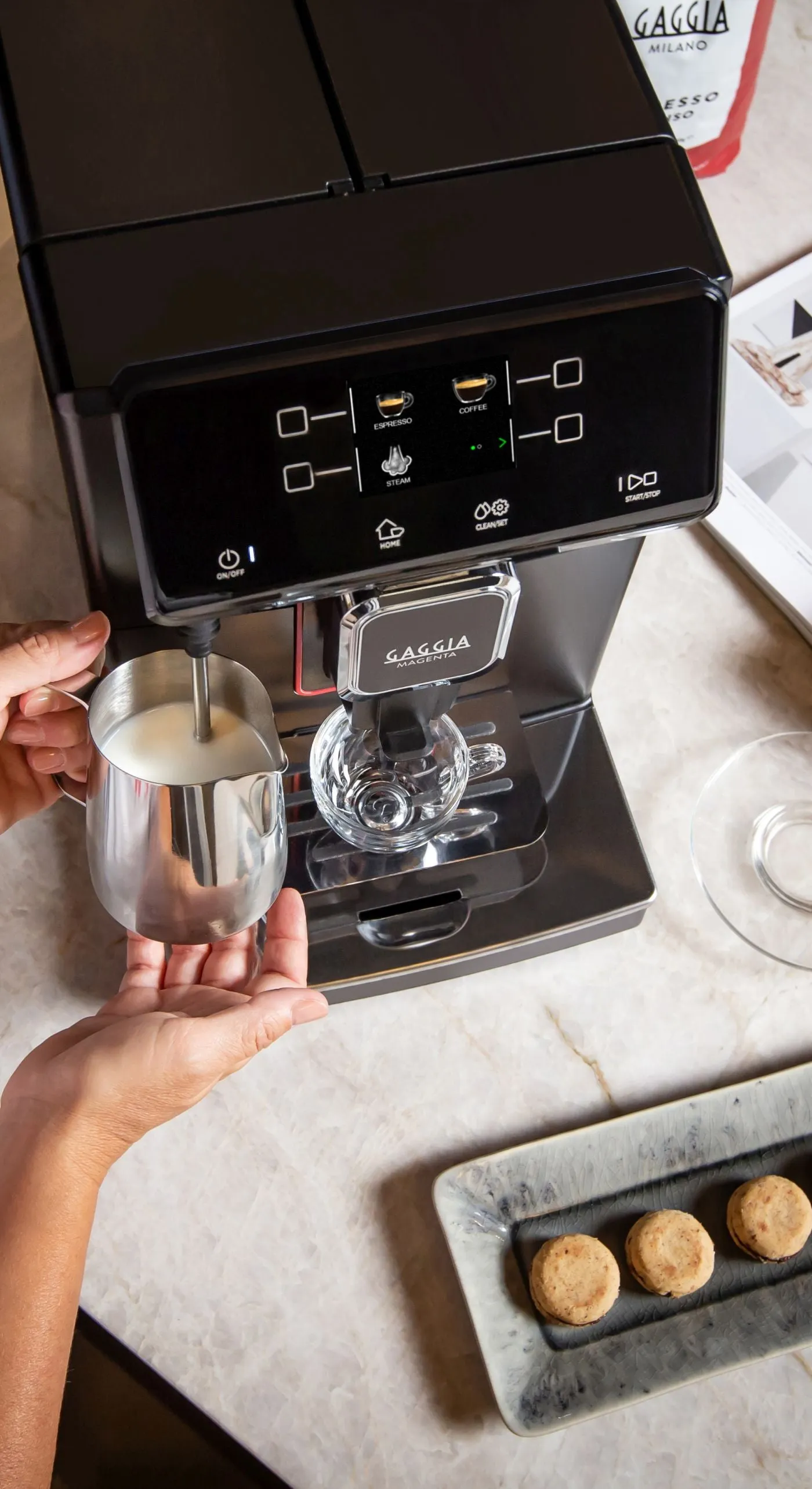 2025 Gaggia Magenta Plus