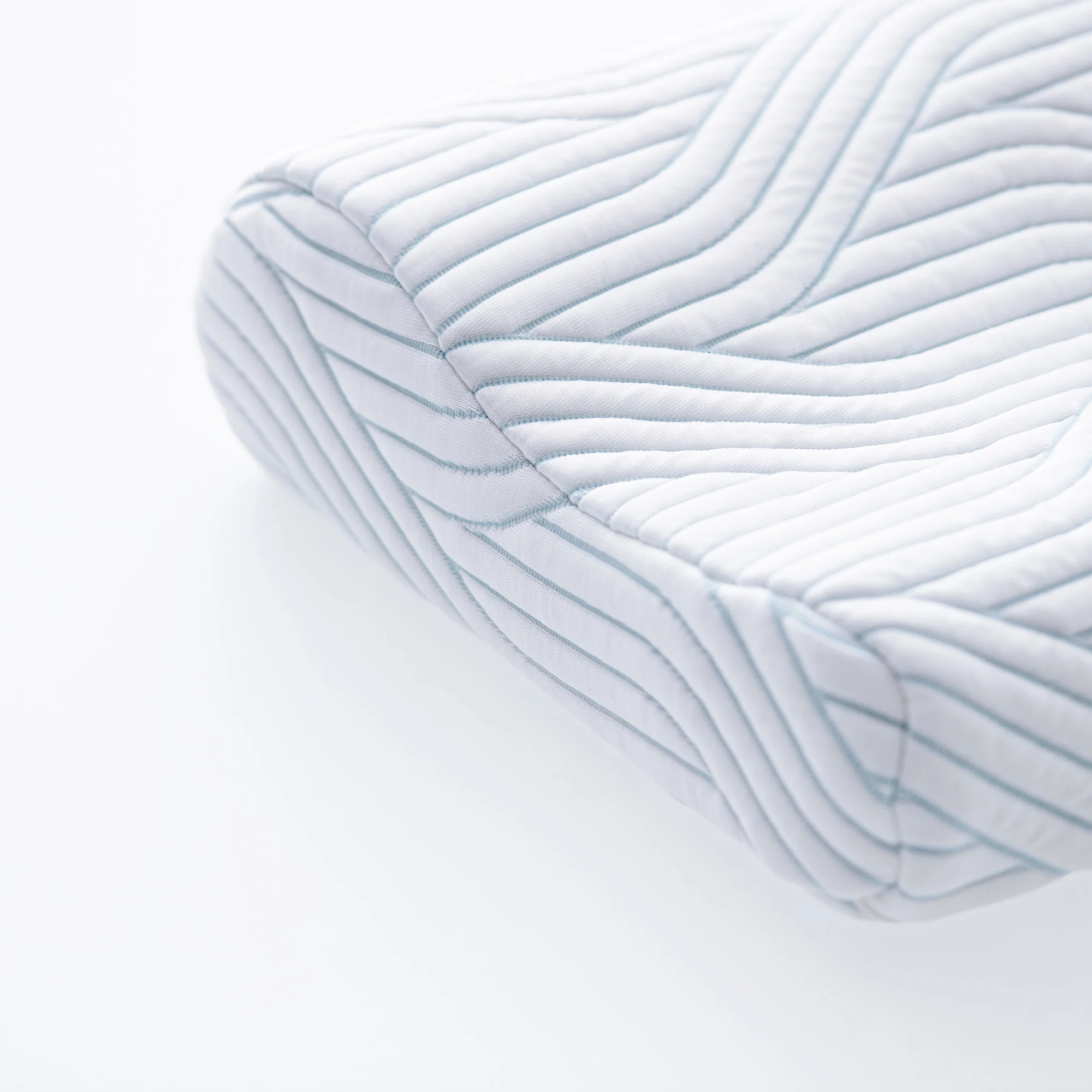 2025 TEMPUR Shape Queen Kissen – Ergonomisch für Nacken und Schultern – Geeignet für Rücken- und Seitenschläfer – 61 x 31 cm – Waschbarer SmartCool-Bezug