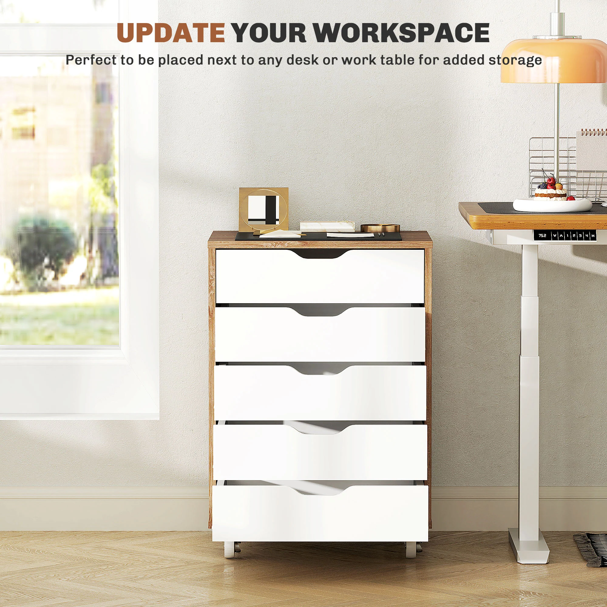 Vertikaler Aktenschrank mit 5 Schubladen. Mobiles Büromöbel mit Rollen. Eiche.