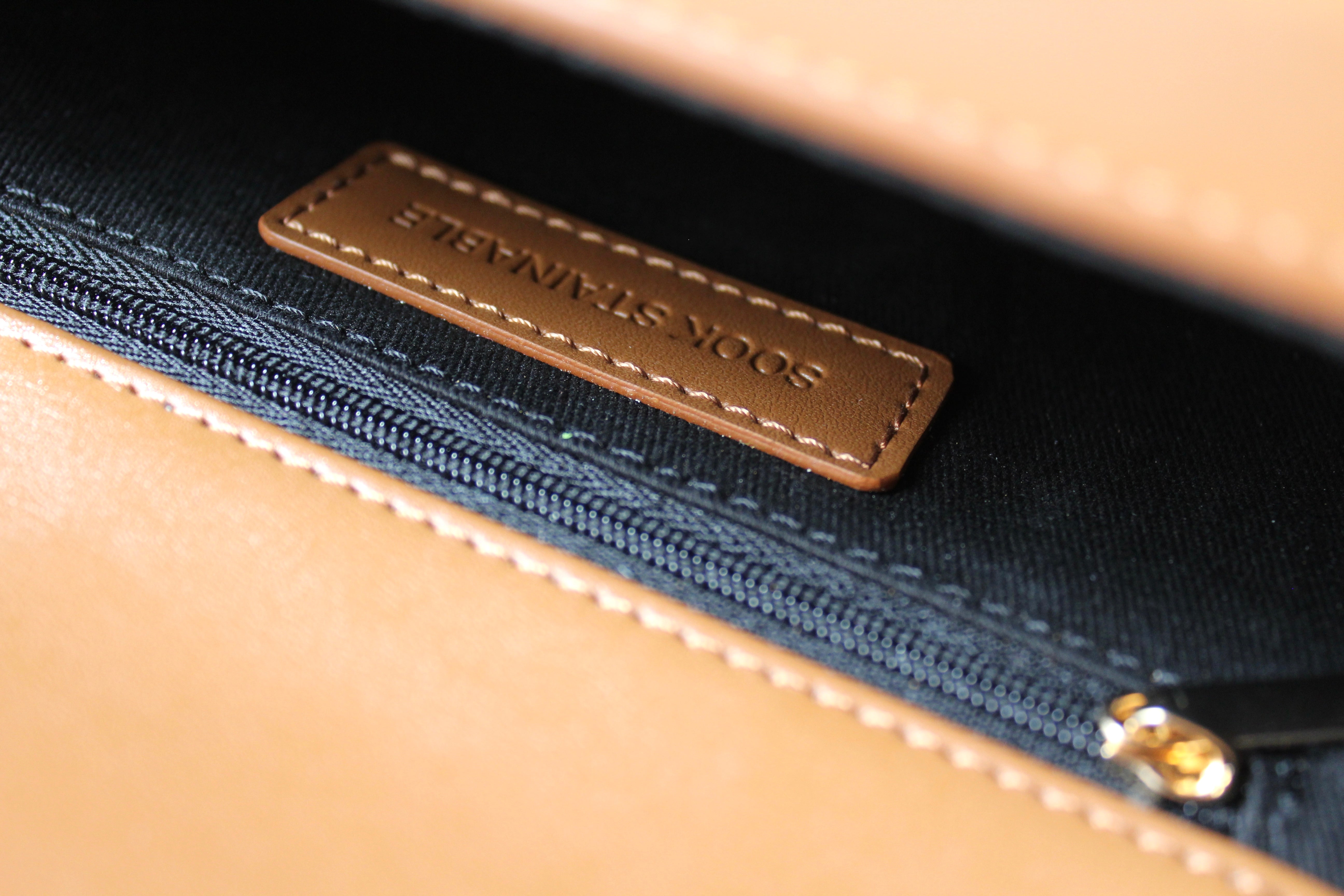 Coco - Apple Leather Saddle Bag - Brown