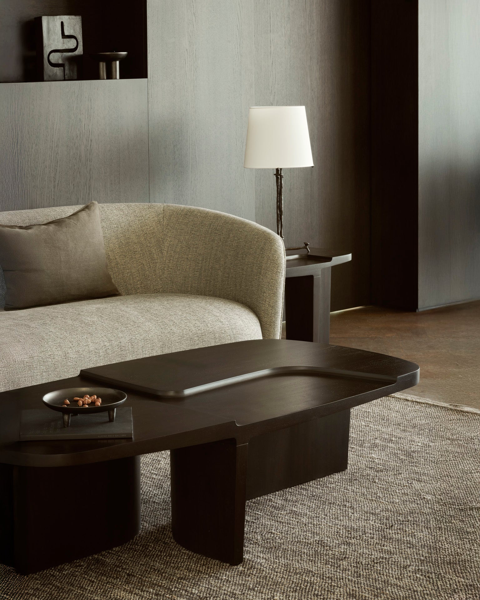 Mesa de centro brutalista