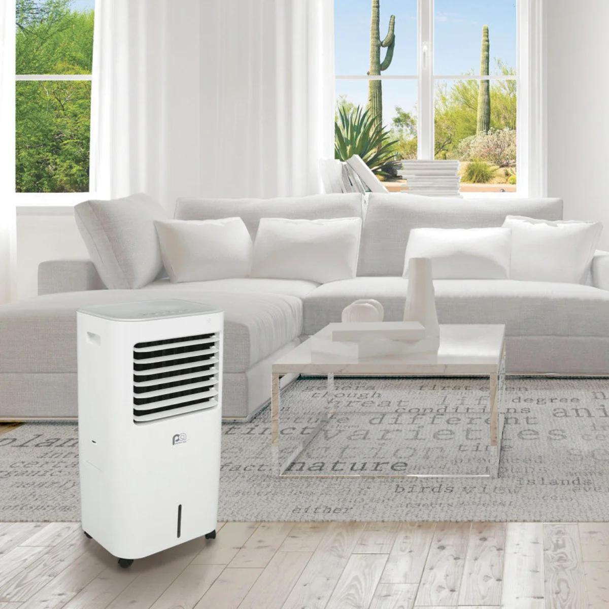 Verdunstungskühler mit 4,75 Gallonen Fassungsvermögen, Fernbedienung und Kühlakku. Luftdurchsatz: 240 CFM (Kubikfuß pro Minute).