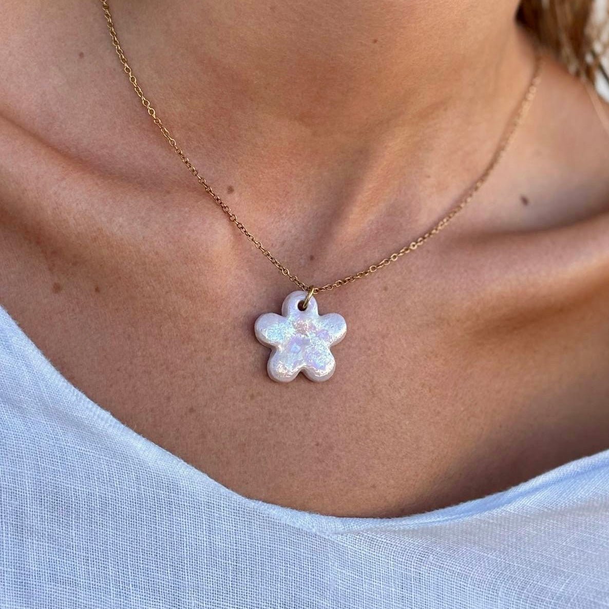 Lillium | Handcrafted pearl-pink floral ceramic necklace