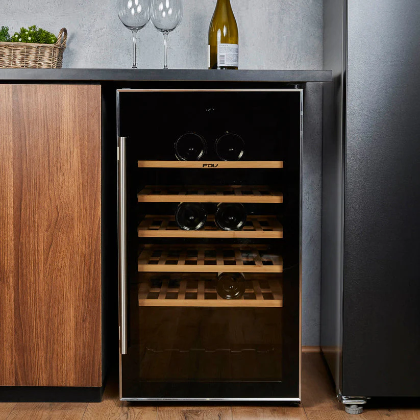 Cave à vin 2025, 56 bouteilles, Digital Black FDV