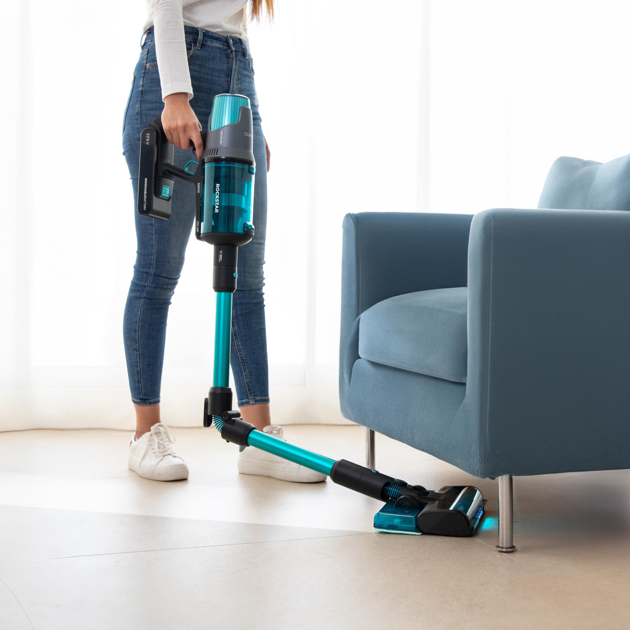 Rockstar 7500 Astral ErgoWet Animal T Conga