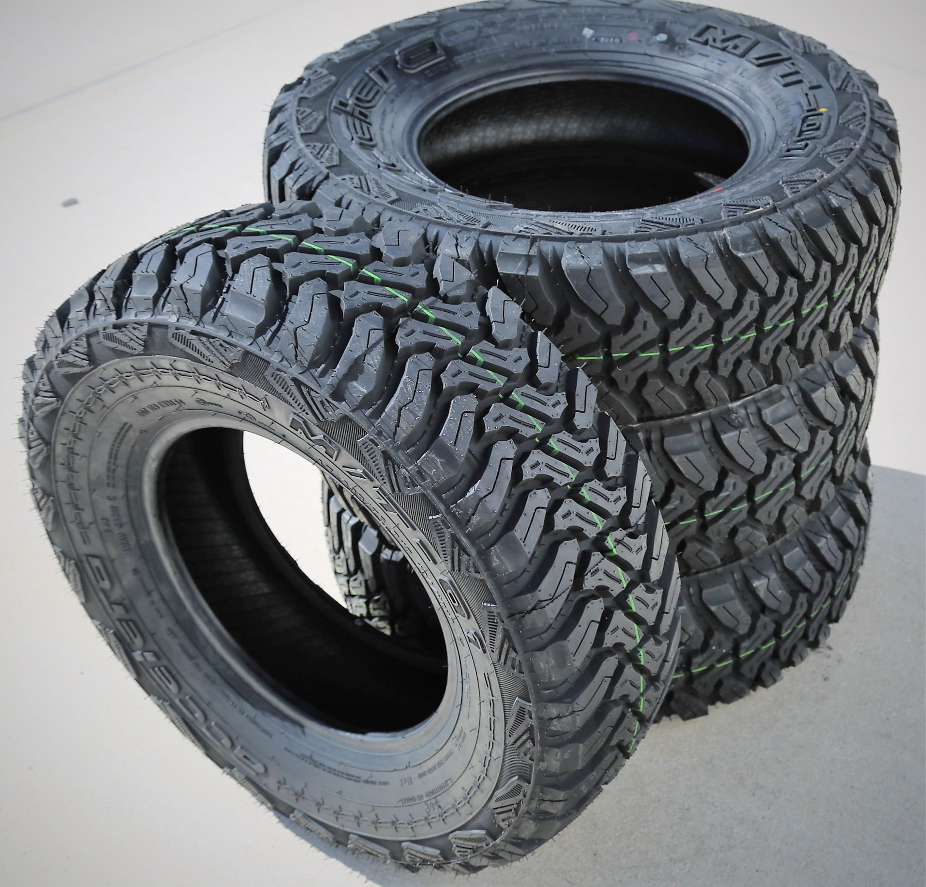 2025 Sæt med 4 Accelera M/T-01 LT 235/75R15 Load C (6-lags) Mud MT-dæk