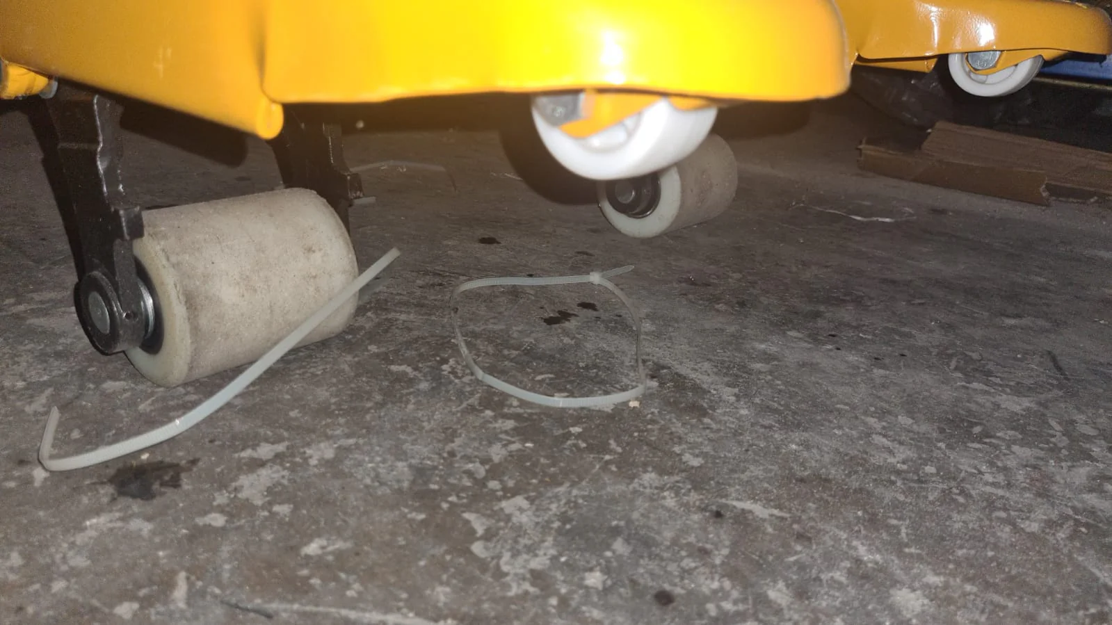 2025 Aiko Ultra-Flat Manuel Pallevogn, 2,5 tons. 540 x 900 mm. Enkelt nylonhjul | Model: PT-W2.5N-540/900