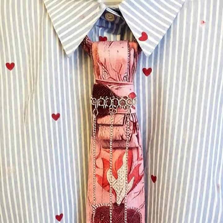 Donna Hearts 4-in-1 Jeweled Tie