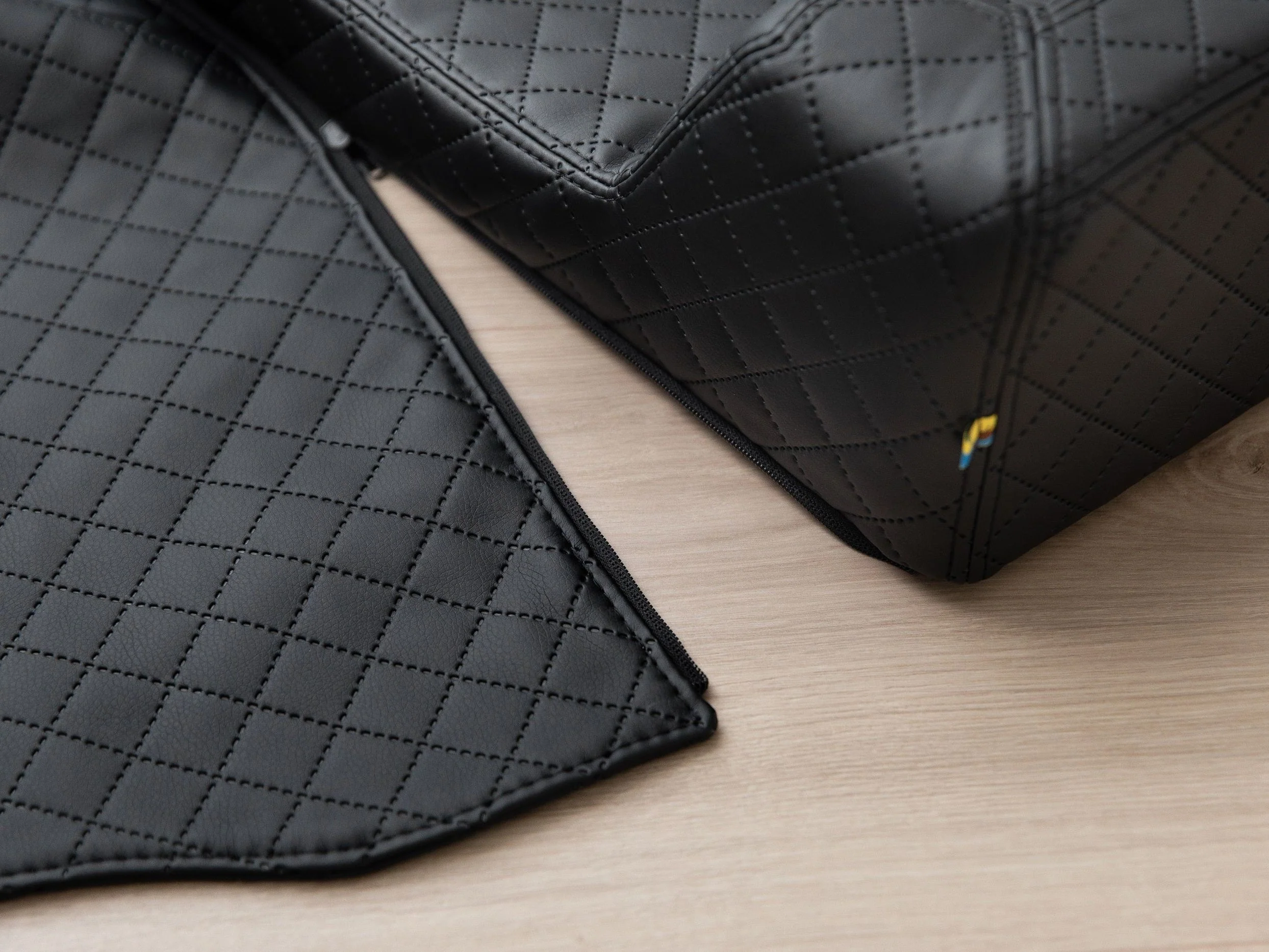 Hemma Hundebett 2025