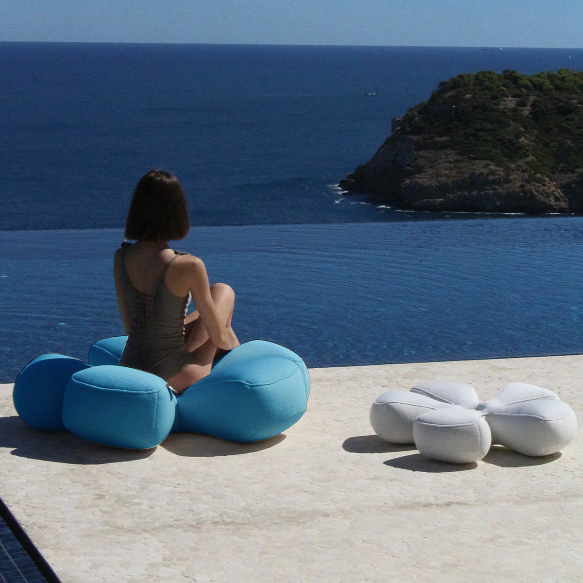 Schwimmender Blumensitz