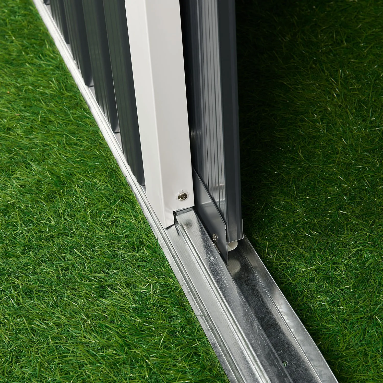 Abri de jardin métallique 2025 S avec toit incliné