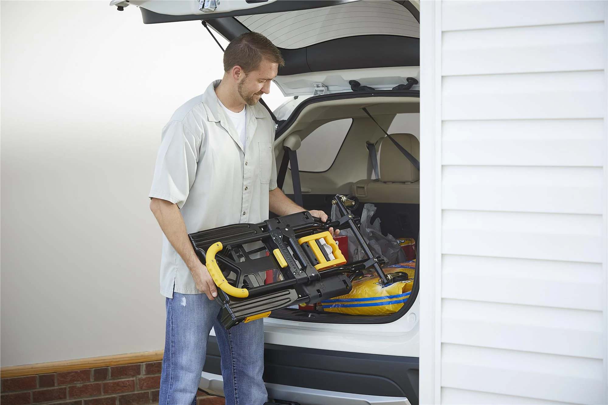 Appareil pliable 2 en 1 avec poignée télescopique