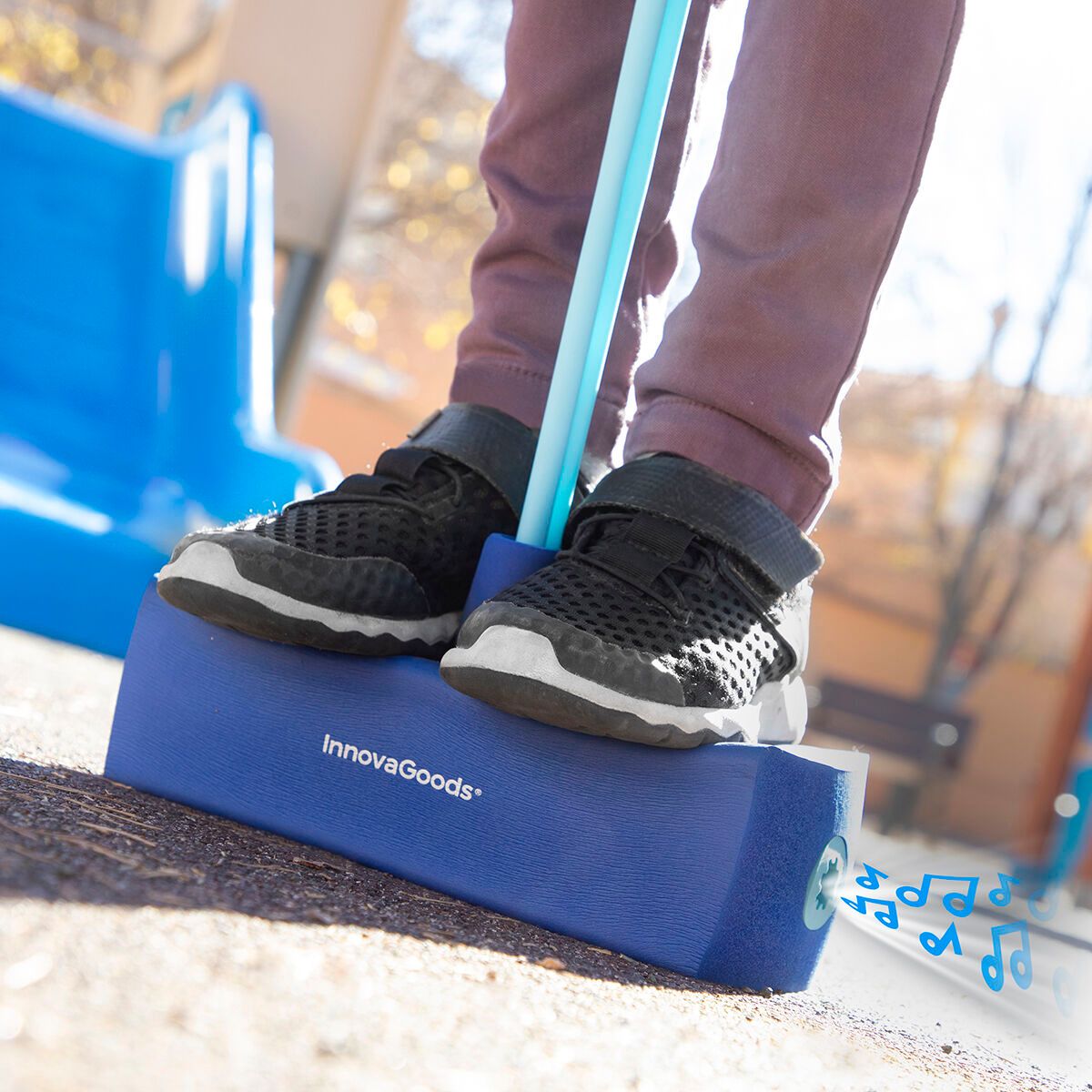 TPE-Gummi-Pogo-Jumper, 55 x 24 x 11 cm – Innovagoods. Blau