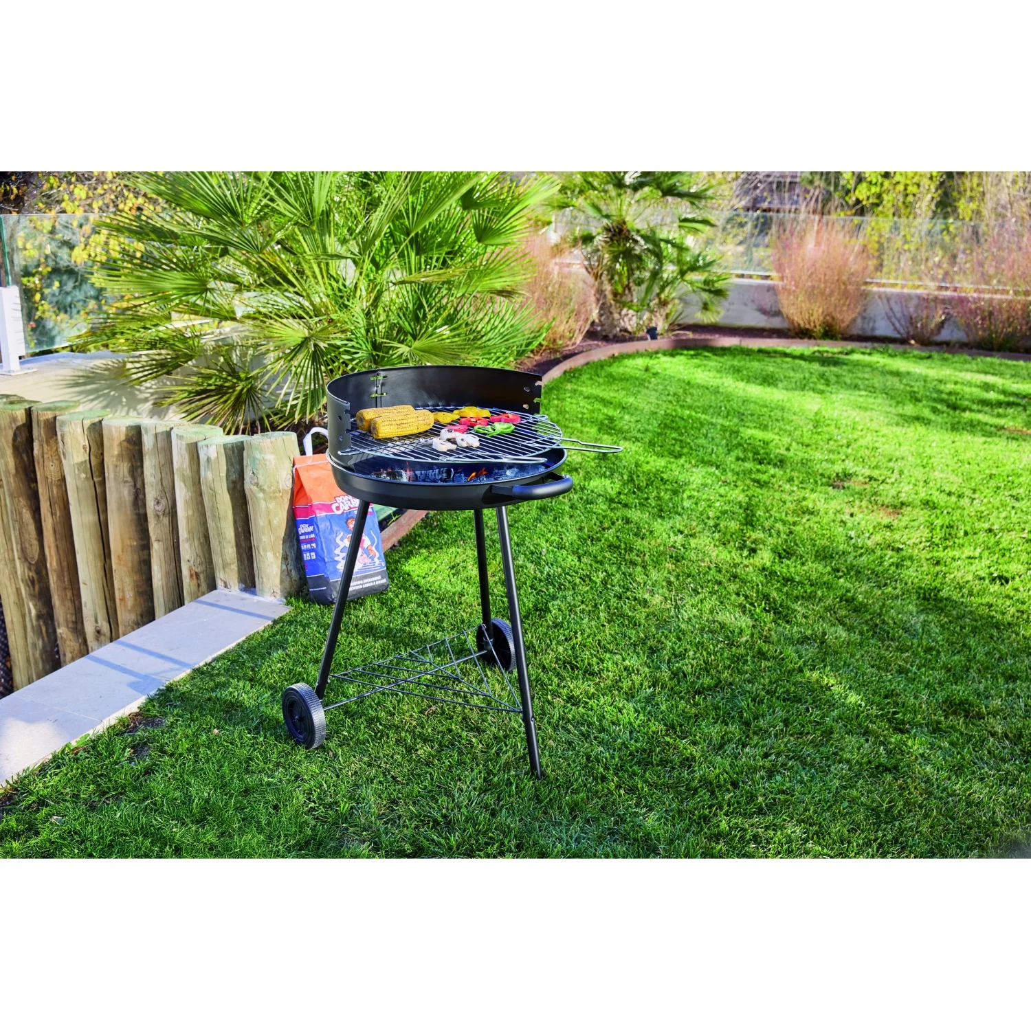 Neuer Manaus 48 cm Holzkohlegrill