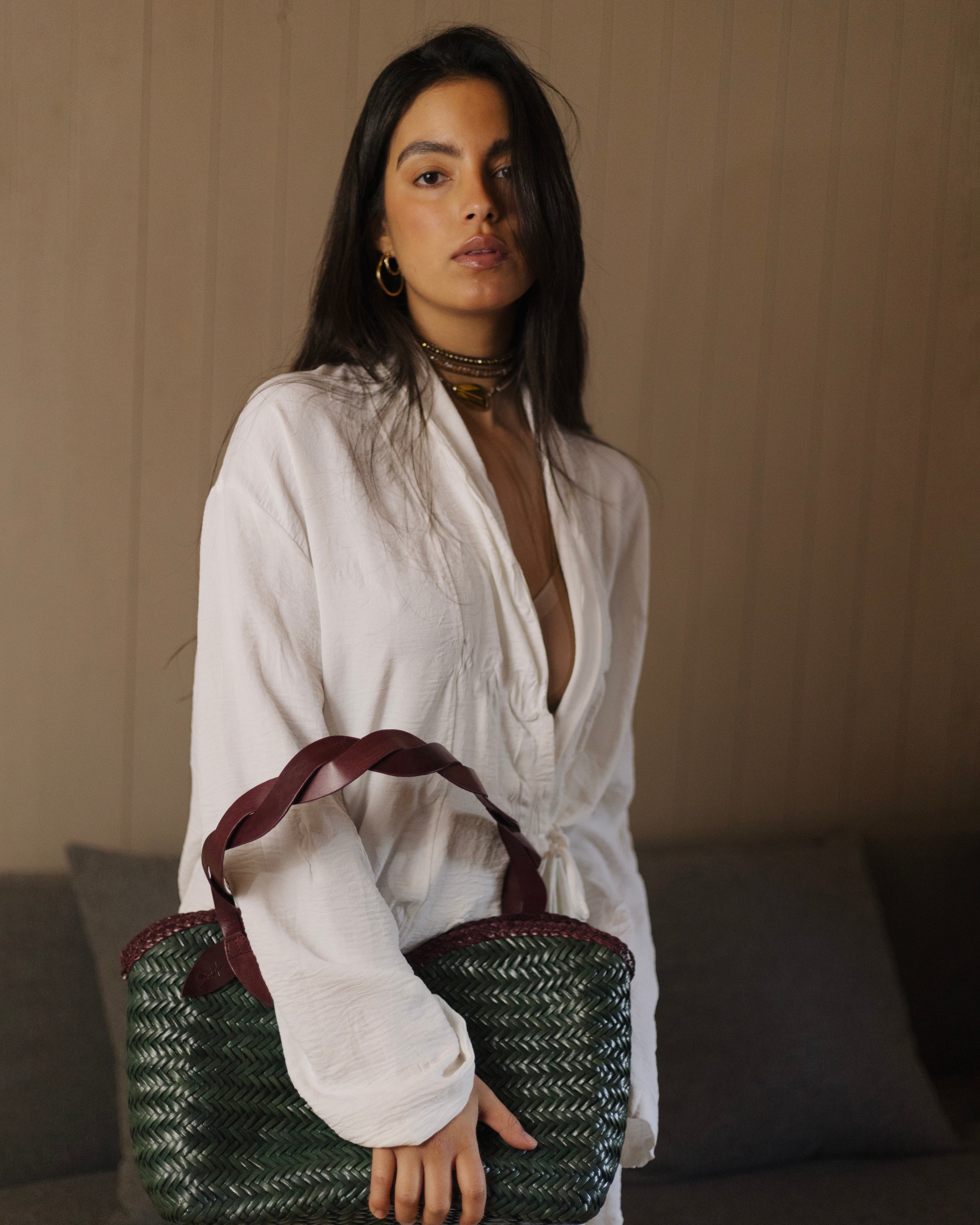 Léafa - Handwoven Leather Shoulder Bag | Burgundy & Green