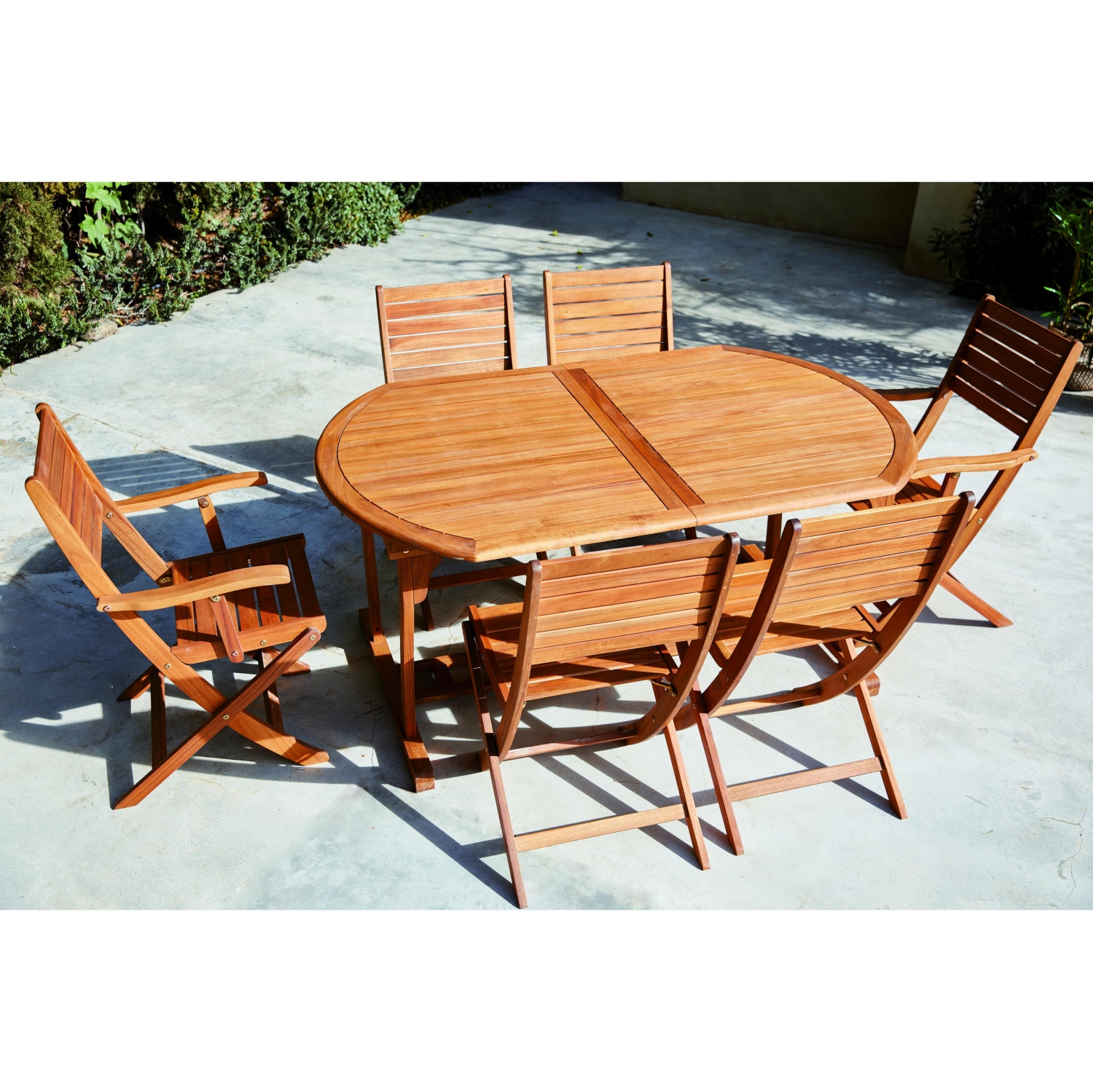 Bali Garten-Set: Ausziehbarer Tisch + 4 Stühle + 2 Holzsessel