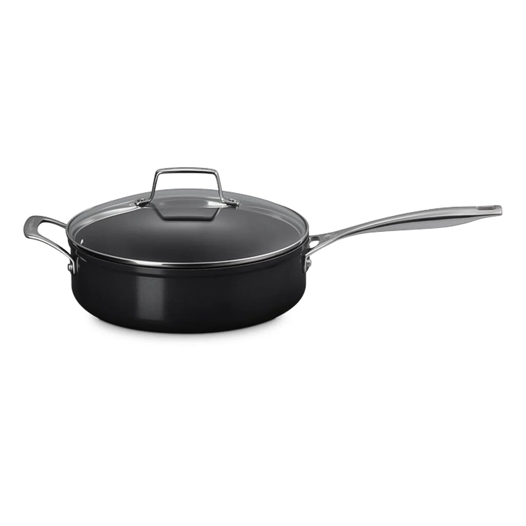 2025 Le Creuset – Essential Antihaft-Kochtopf 26 cm