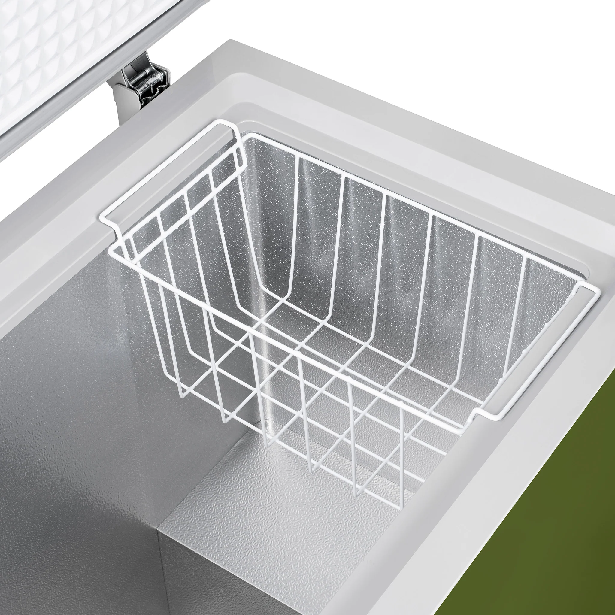 2025 Newair kompakt opretstående fryser – 6,7 cu ft – Militærgrøn