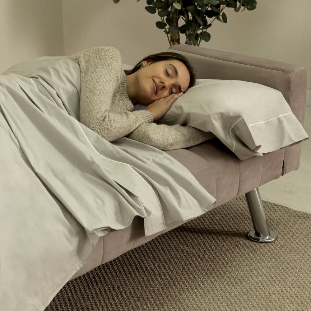 Nalui – Gepolstertes 3-Sitzer-Schlafsofa 210 x 80 x 79 cm, einlagig, 2 Kissen, Klick-Klack-Öffnungsmechanismus mit verstellbarer Rückenlehne. Samt-Chaiselongue-Schlafsofa, umwandelbar in ein Doppelbett | Beige