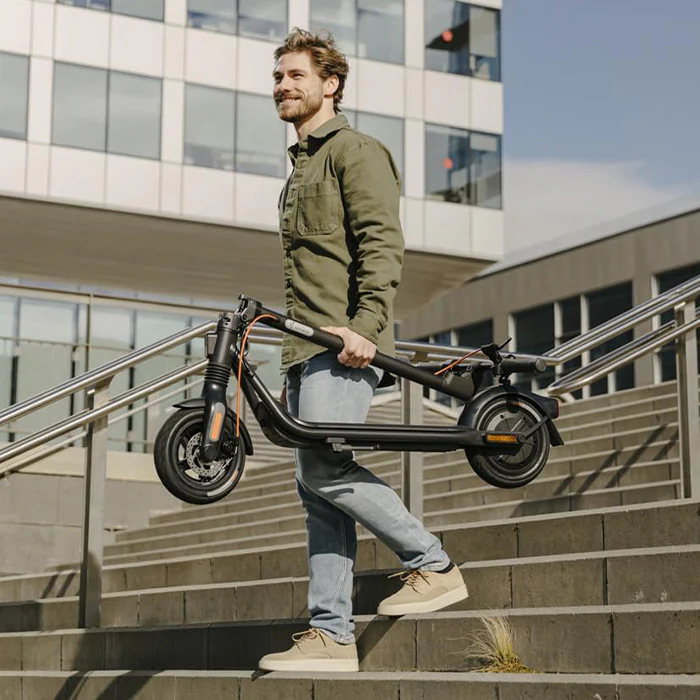 2025 Segway-Ninebot F2 Pro El-løbehjul