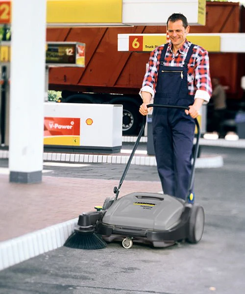 2025 Handkehrmaschine für den Außenbereich – Schnelle, leise und mühelose Reinigung