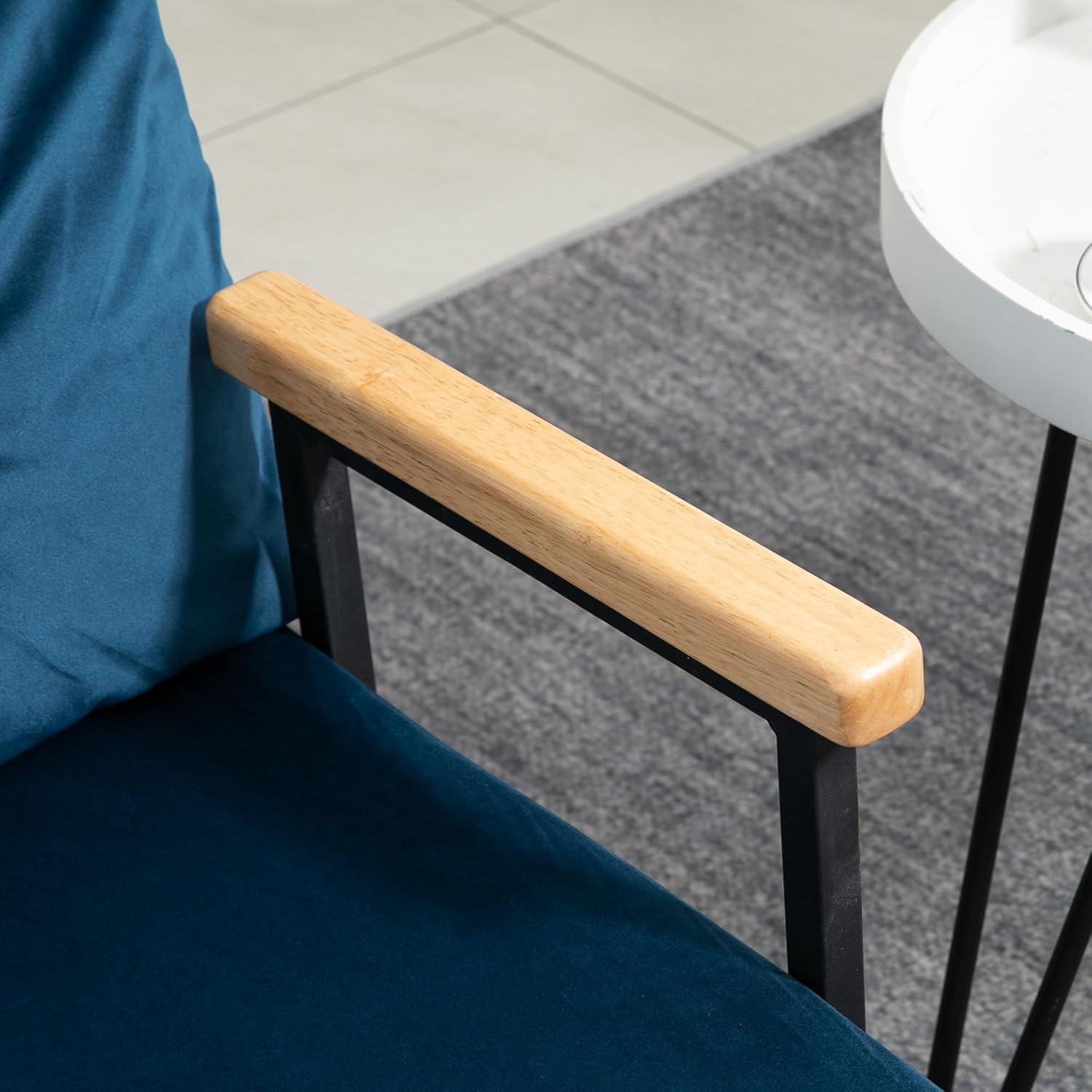 HOMCOM Schlafsofa, 2-Sitzer, Klappsofa, Samtbezug, 5-fach verstellbare Rückenlehne und gepolsterte Kissen, für Büro, Schlafzimmer, Wohnzimmer, 102 x 73 x 81 cm, Beige