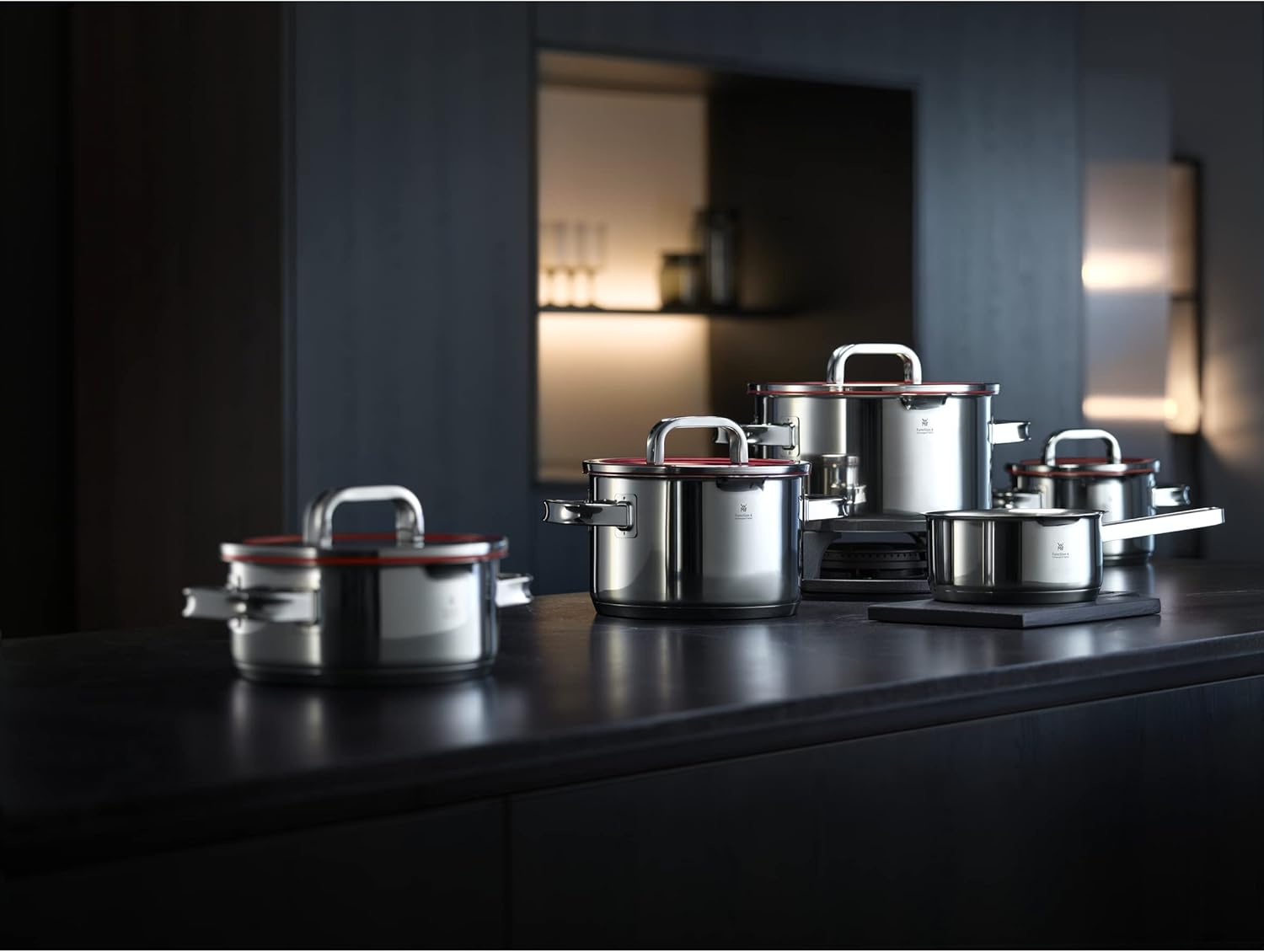 WMF Function 4-5-teiliges Kochgeschirr-Set, Edelstahl, induktionsgeeignet, 1 niedriger Topf (20 cm), 3 hohe Töpfe (16 cm, 20 cm und 24 cm) mit Deckel, 1 Topf (16 cm)