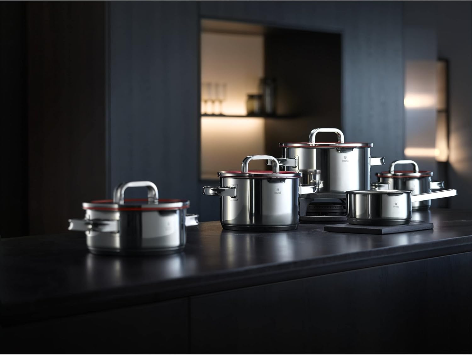 WMF Function 4-5-teiliges Kochgeschirr-Set, Edelstahl, induktionsgeeignet, 1 niedriger Topf (20 cm), 3 hohe Töpfe (16 cm, 20 cm und 24 cm) mit Deckel, 1 Topf (16 cm)