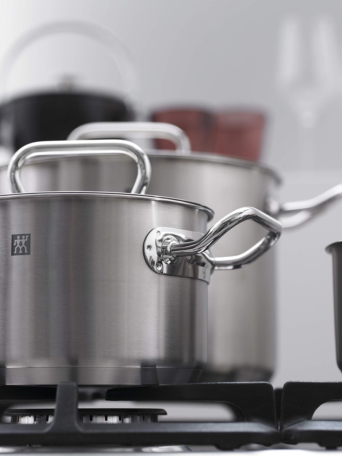 ZWILLING 5-teiliges Kochgeschirr-Set, 4 Deckel, induktionsgeeignet, Edelstahl, Farbe: Passion, Hellgrau, Durchmesser: 16 cm, 20 cm, 24 cm, 28 cm